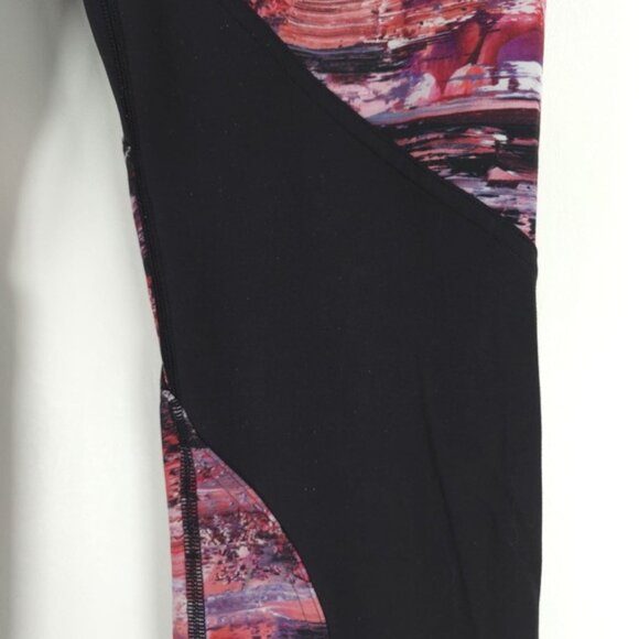 Lululemon Sweat & Repeat Black/Dahliascape Multicolored Leggings Size 10 - Picture 12 of 15